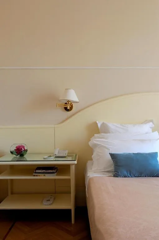 Aparthotel Dea Suite Roma