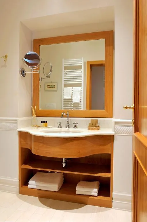 Aparthotel Dea Suite Roma